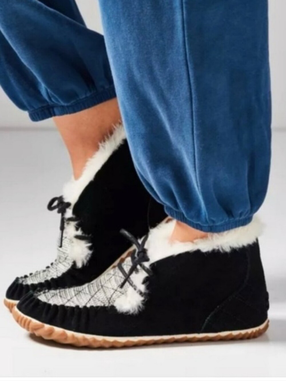 Sorel x Anthropologie Out 'N About Moccasin Slipper size 8.5 - Picture 1 of 8